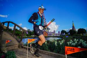 BIB: 5817, 
                            <button type="button" onclick="openModal(19235530)" class="btn btn-primary btn-sm float-right btn-popup" data-toggle="modal" data-target=".modal-high-quality">
                        <i class="fas fa-shopping-cart"></i> Add to Cart
                    </button>
                                            <button type="button" onclick="isThisMe(19235530, true)" class="btn btn-success btn-sm float-right btn-popup btn-isme hidden" data-toggle="tooltip" data-placement="bottom" title="นี่คือรูปของคุณใช่ไหม คลิกที่นี่เพื่อเอาเข้าอัลบั้ม">
                        <i class="fas fa-plus"></i> Add to album
                    </button>
                    <button type="button" onclick="isThisMe(19235530, false)" class="btn btn-warning btn-sm float-right btn-popup btn-isnotme hidden">
                        <i class="fas fa-ban"></i> Remove from album
                    </button>